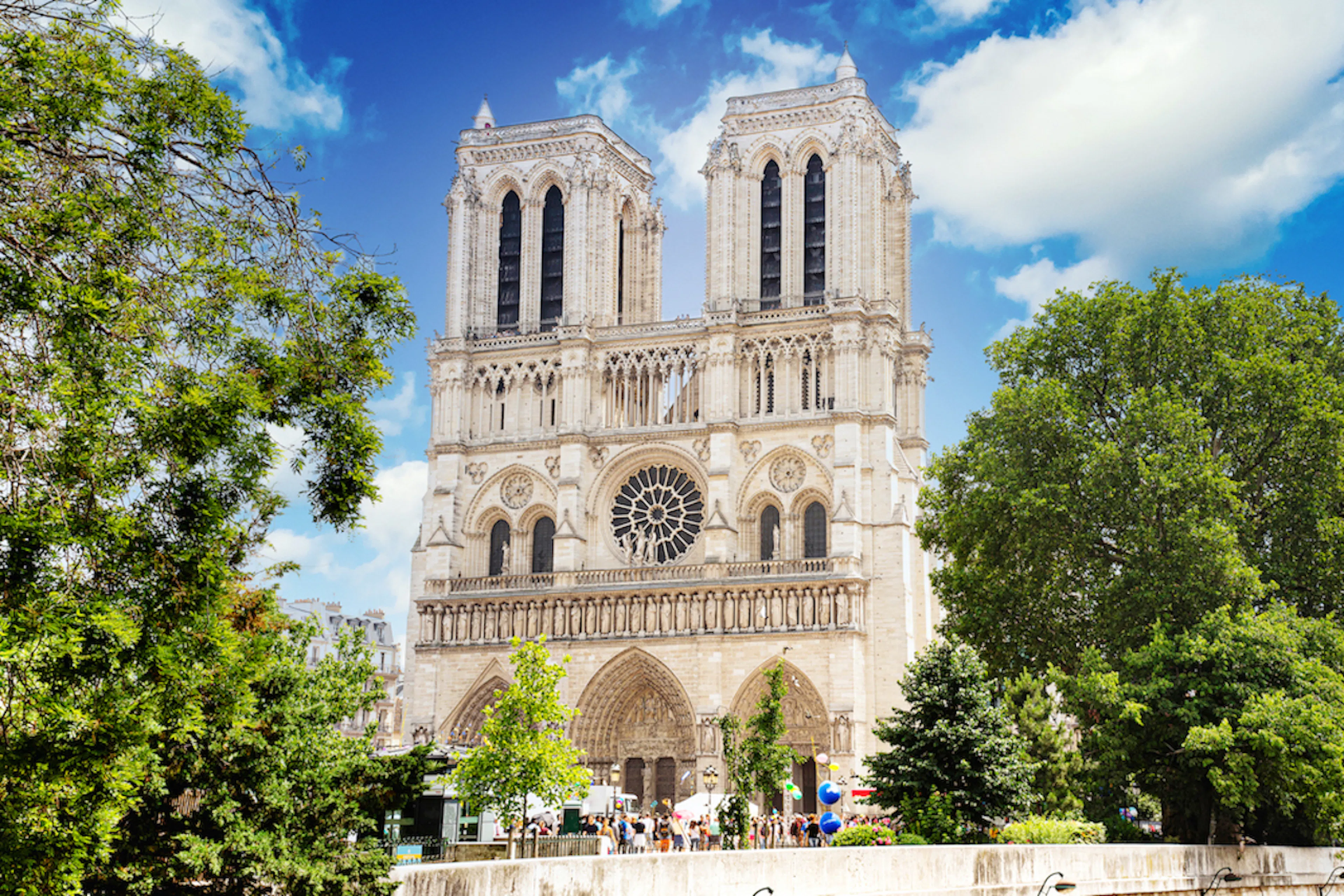 Private guided tour of Notre-Dame Cathedral, Paris