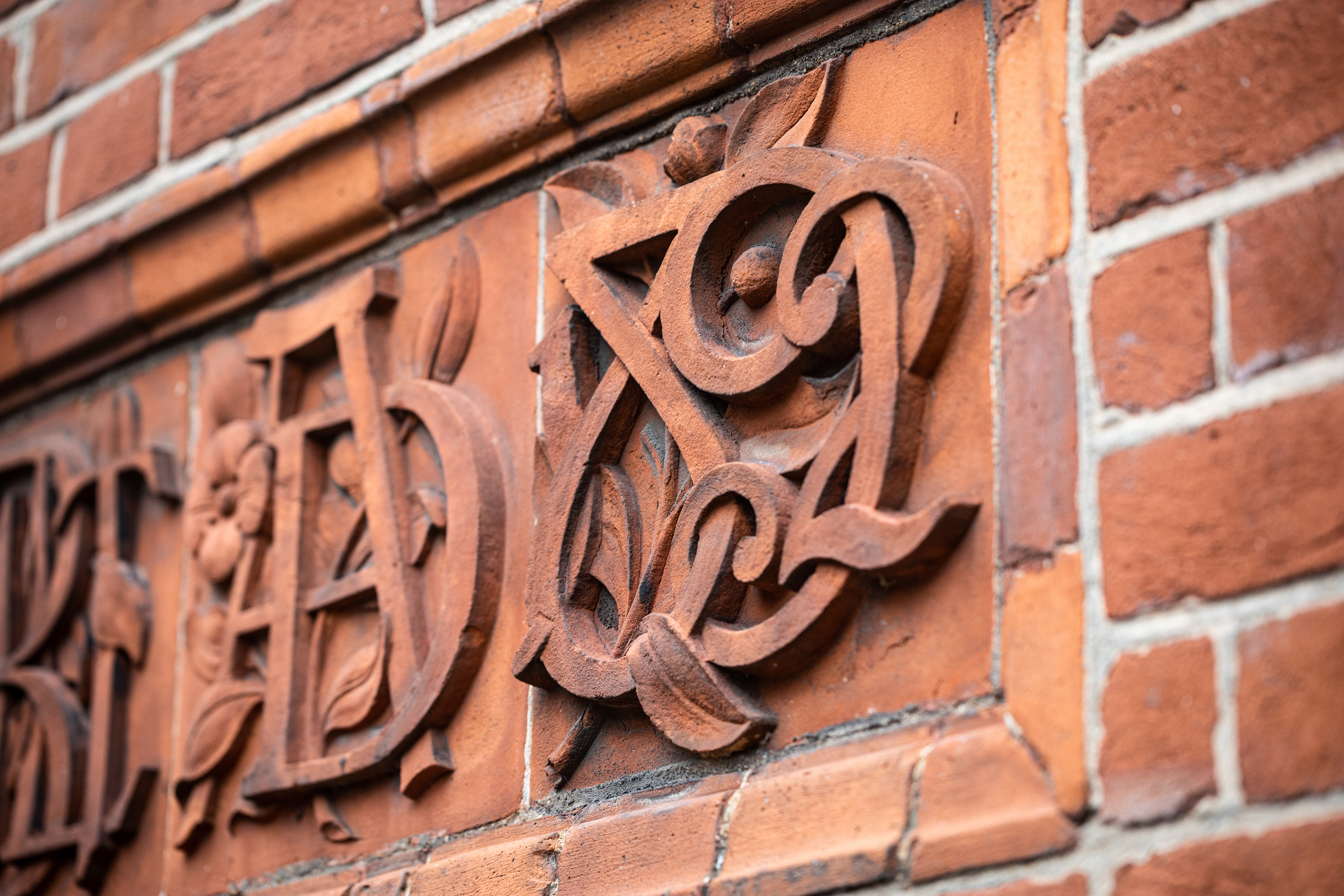 Engraving depicting Bryant & May's Fairfield match factory, Bow, London. World History Archive / Alamy Stock Photo