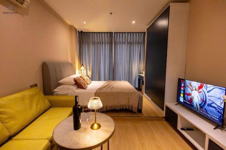 President Maison Signature