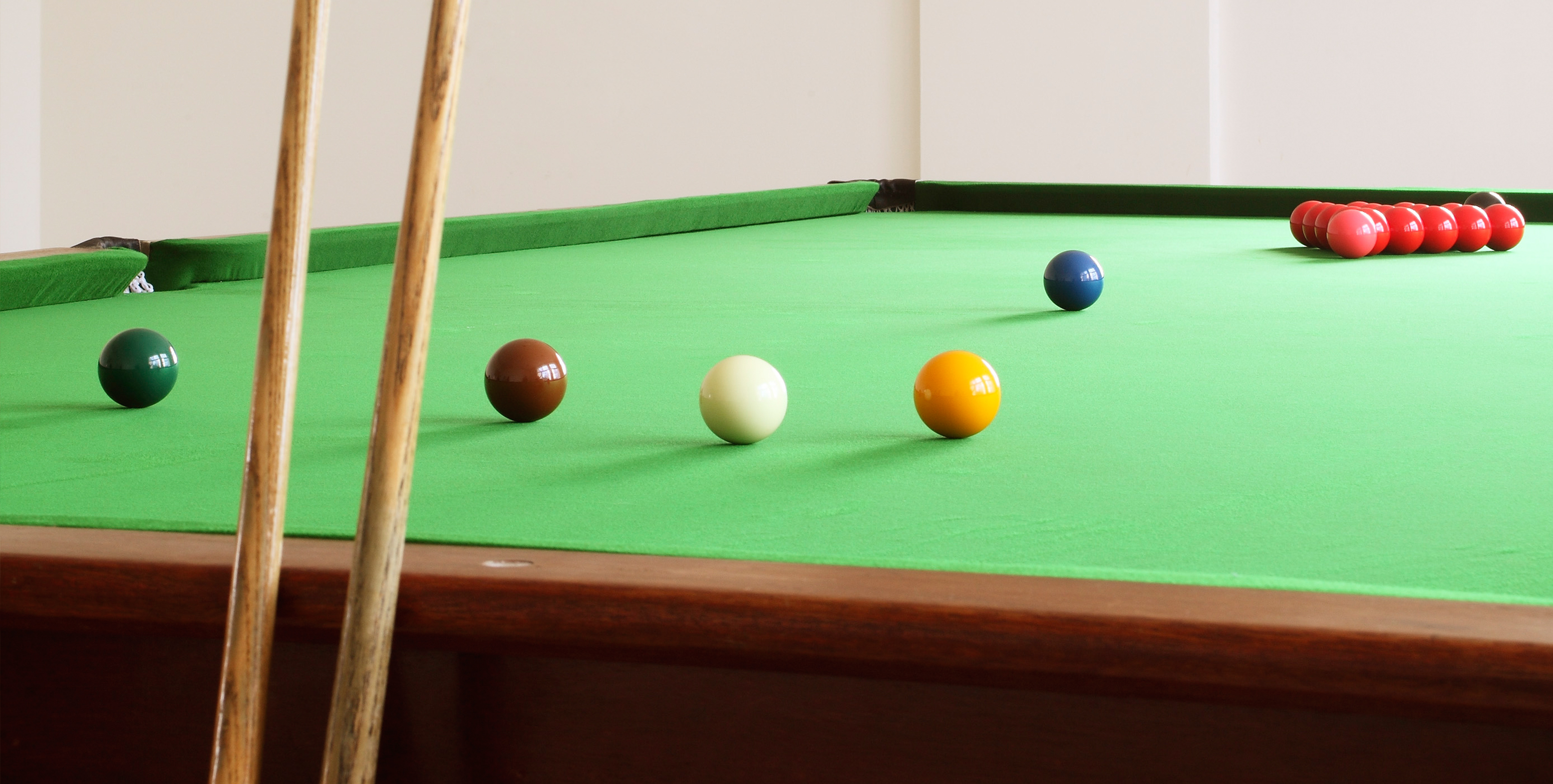 SunCity Club Table Pool