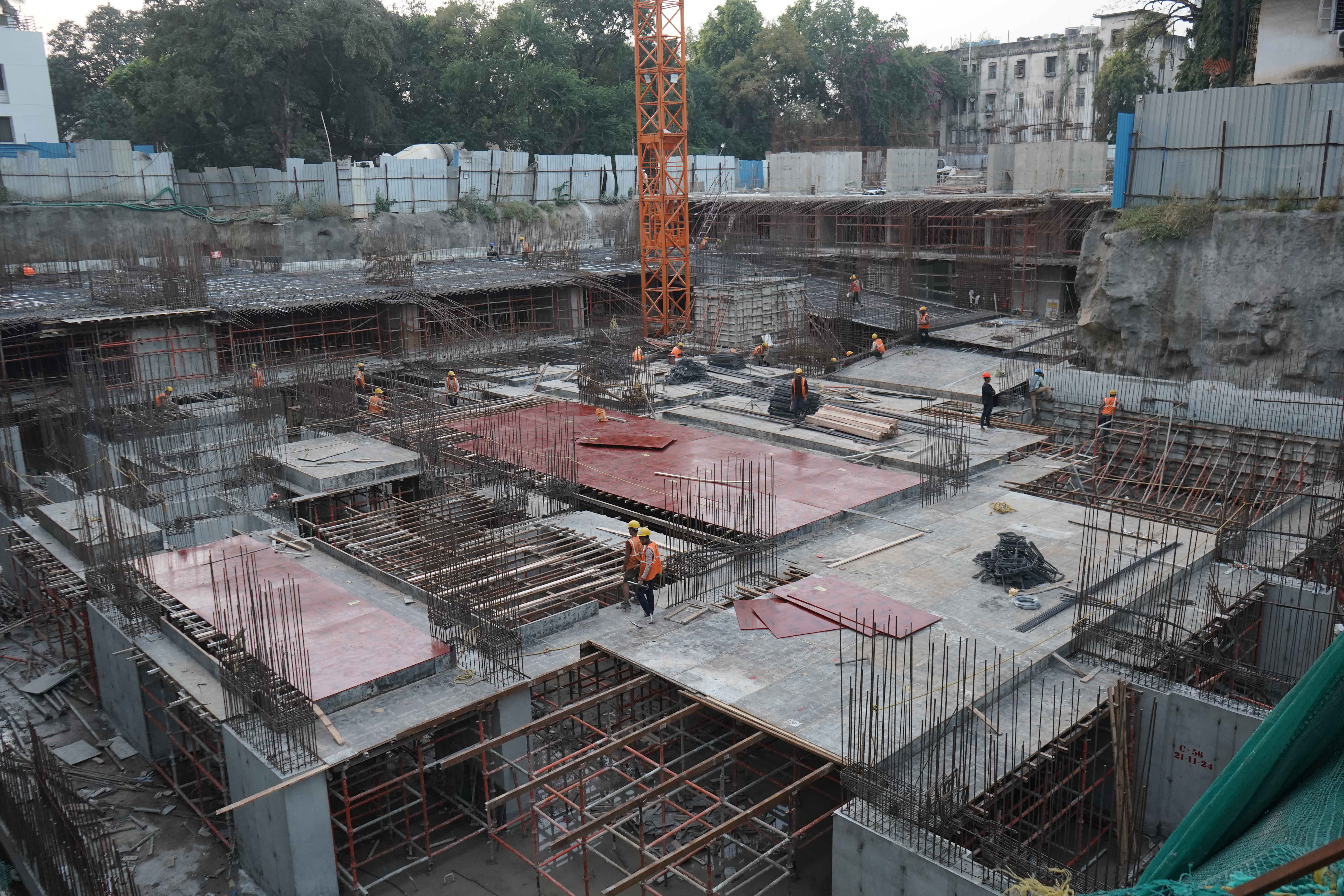 hues of sky by bramhacorp