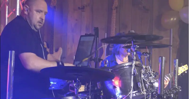 Live music for weddings Quebec, Canada