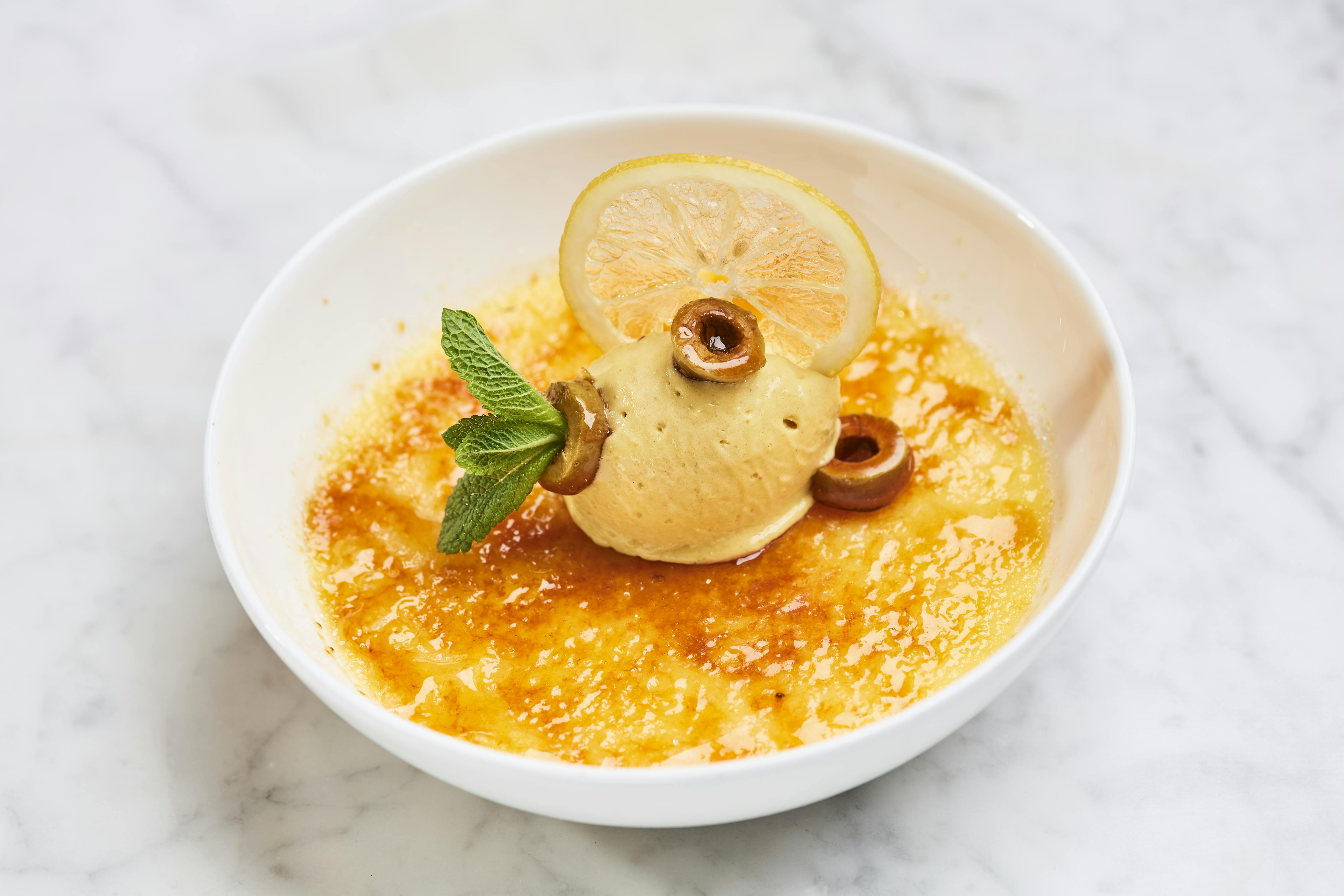 Creme Brûlée - enjoy excellent cuisine at the Brasserie Colette