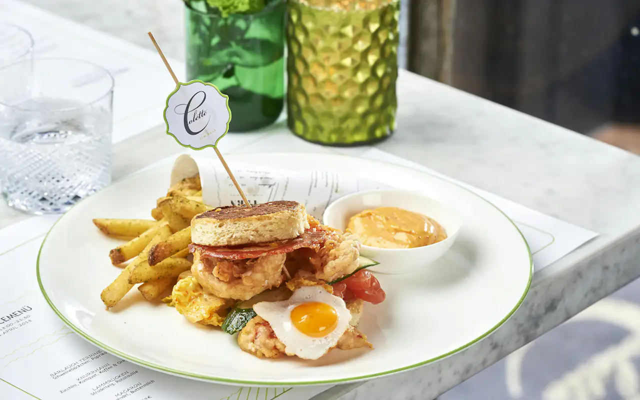 Abendessen in Berlin - Hummer-Clubsandwich