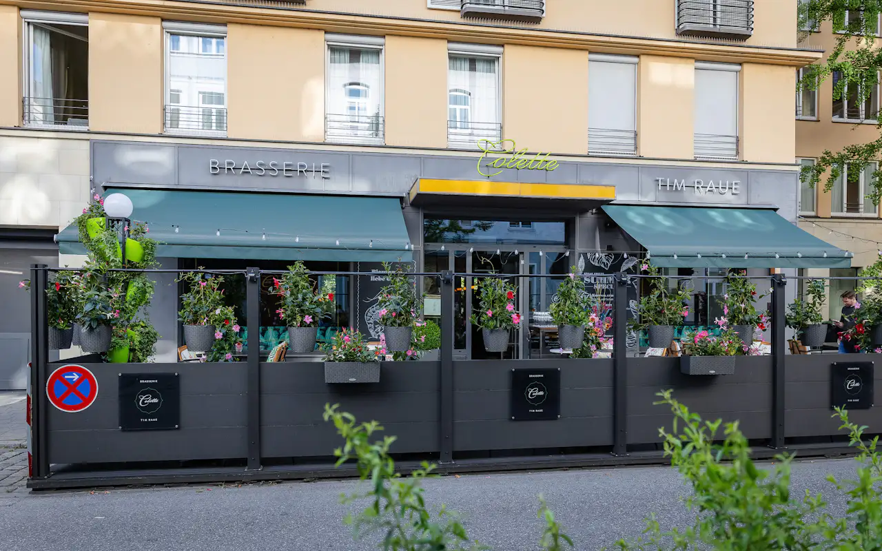 Straßenansicht Brasserie Colette München