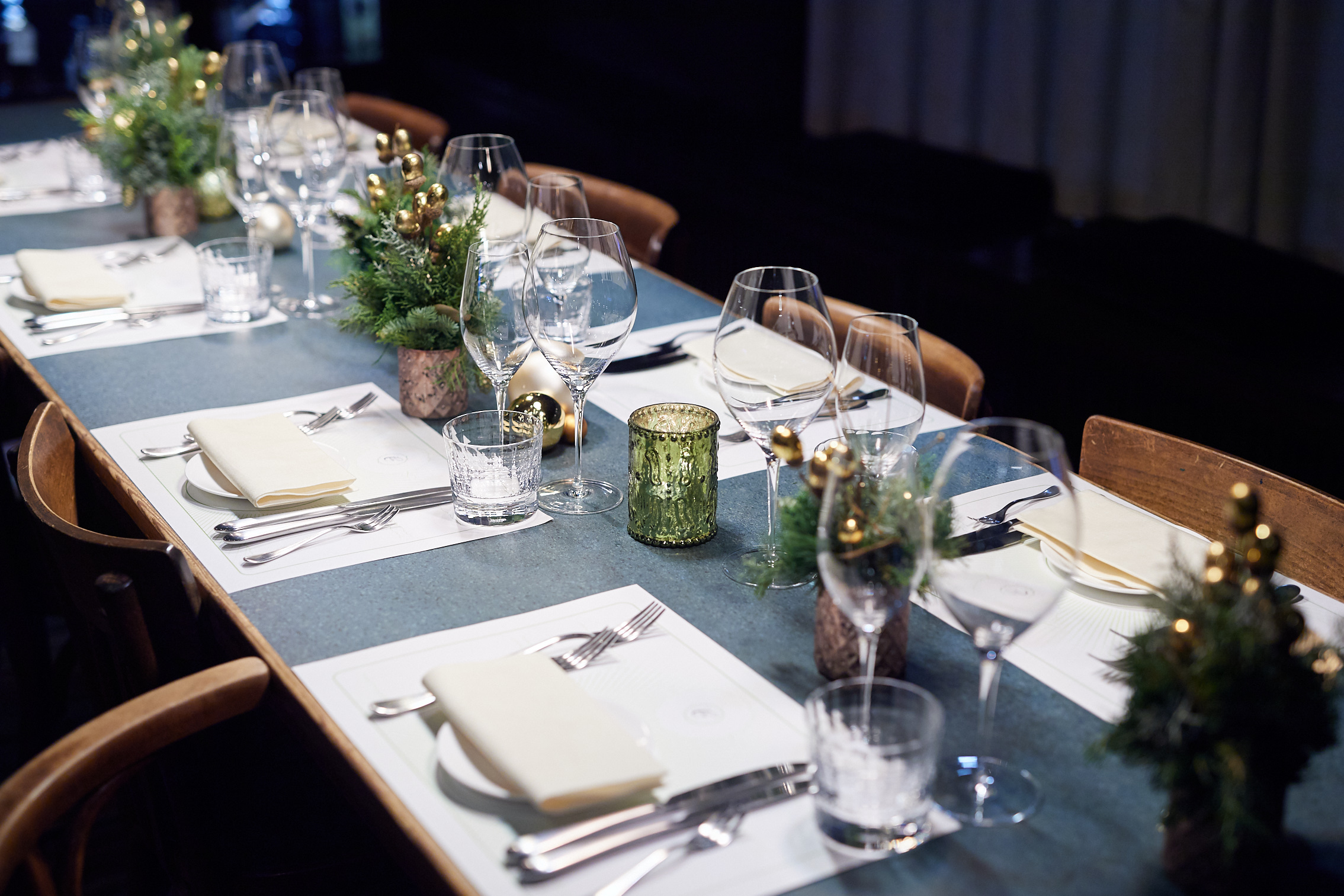 Gedeckter Tisch in der Brasserie Colette