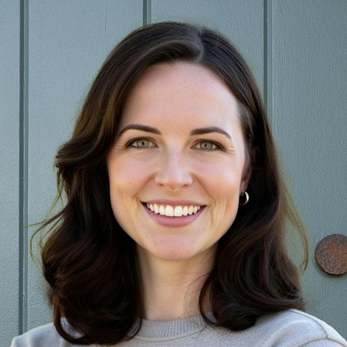 Headshot of Susanna Harris