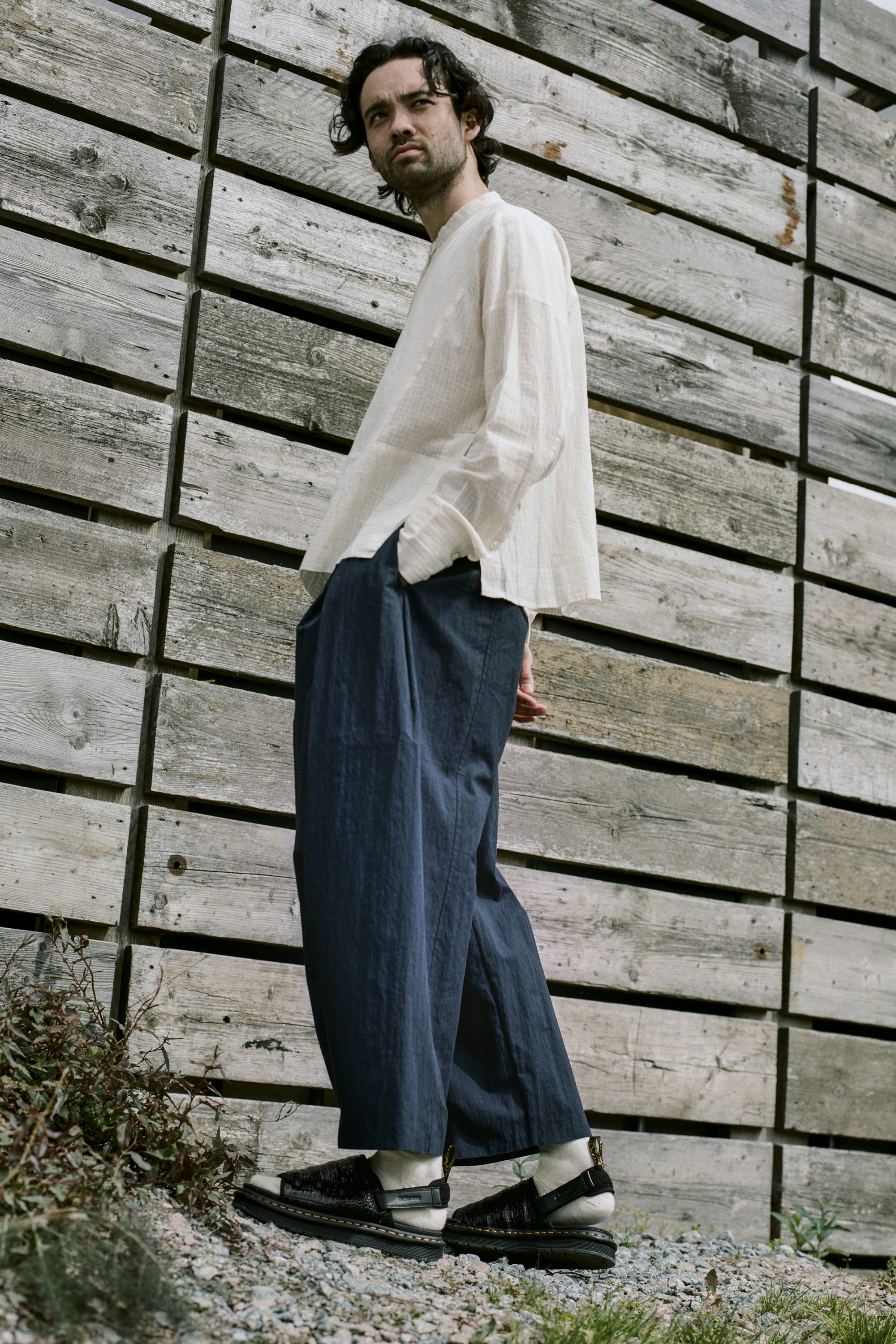 AW21 Suicoke