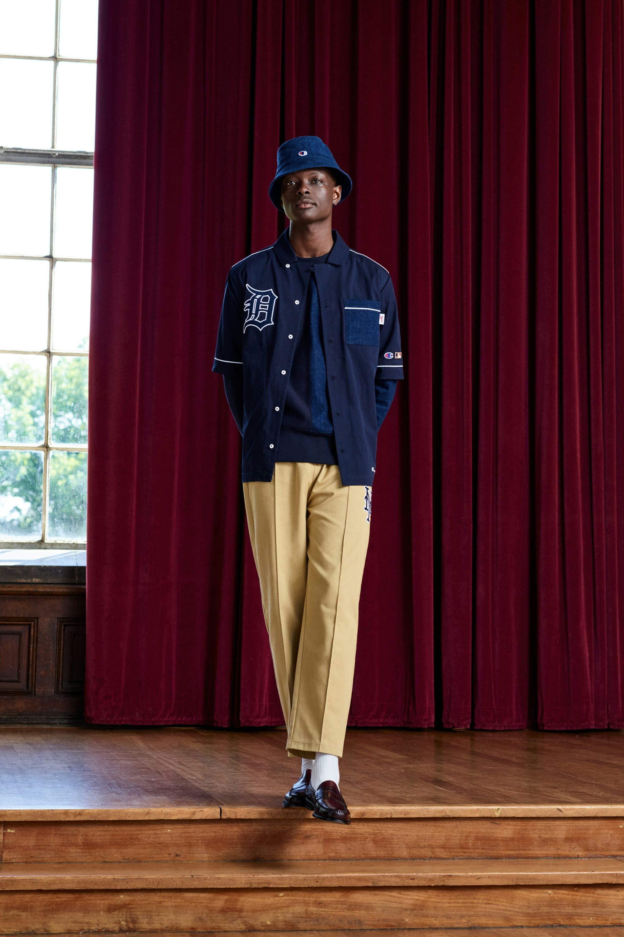 Reverse Weave SS20