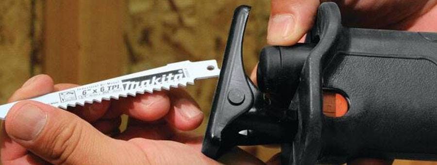 changement lame scie sabre