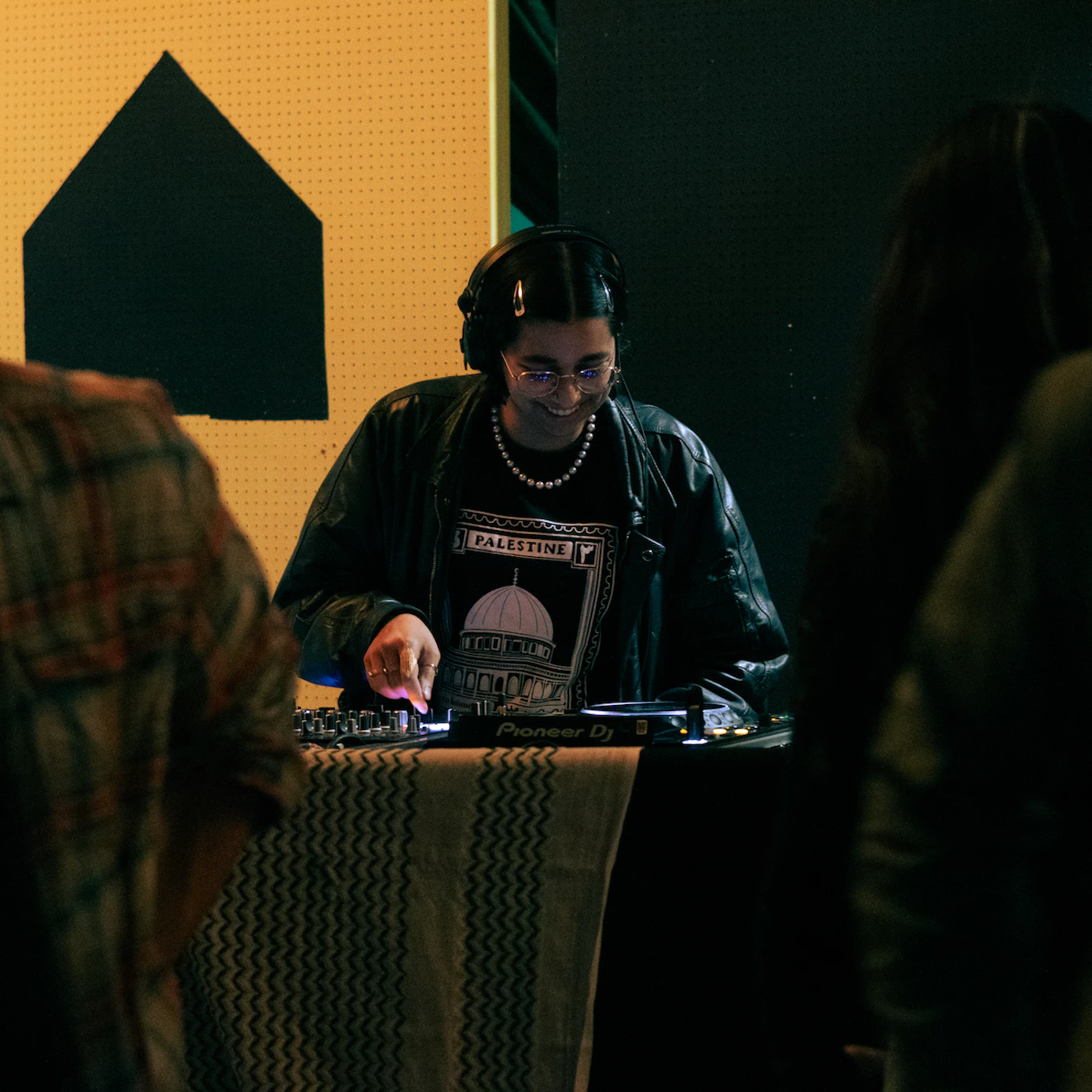 The Daytimers B2B set.