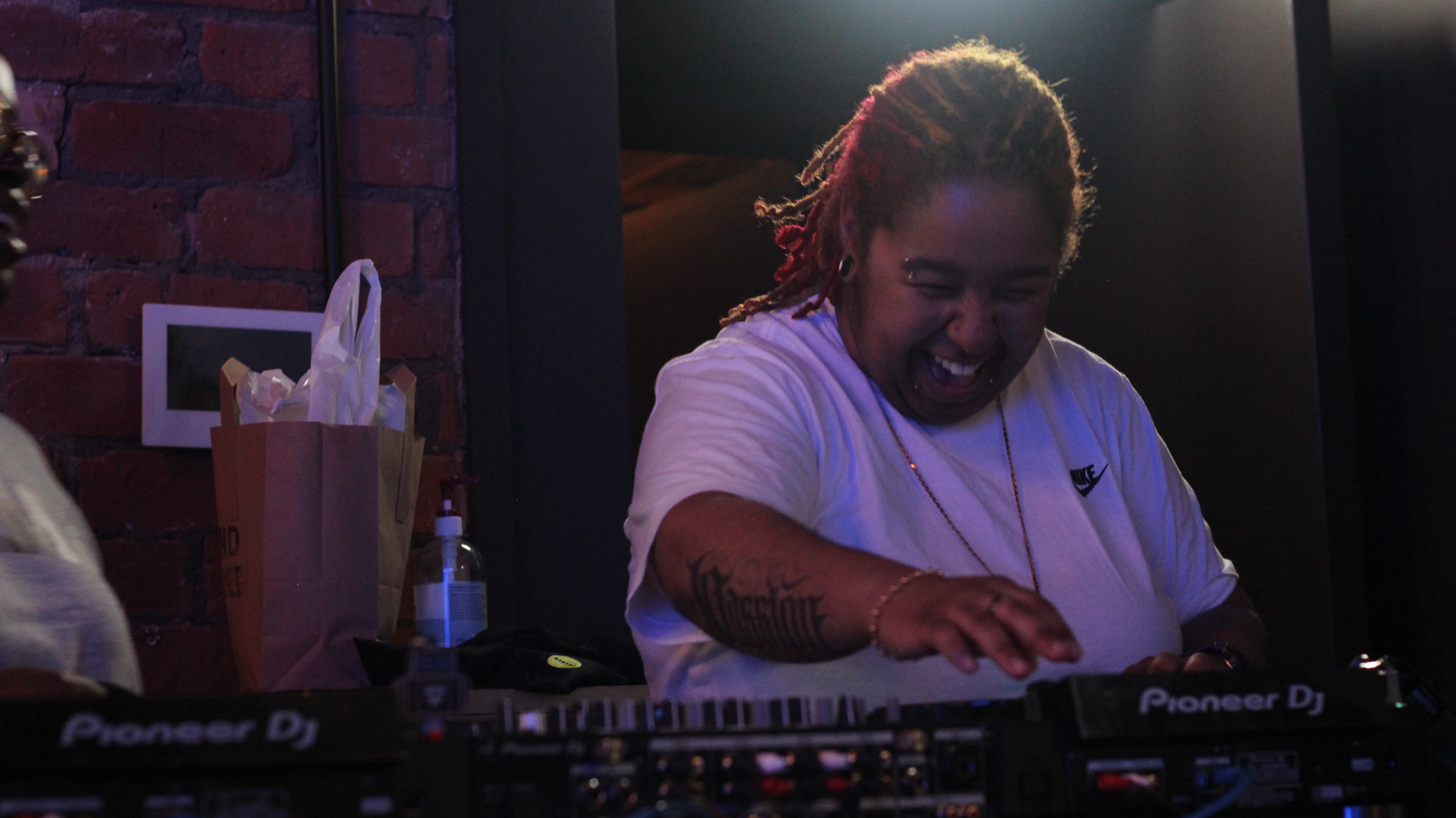 Fiyahdred on the decks.