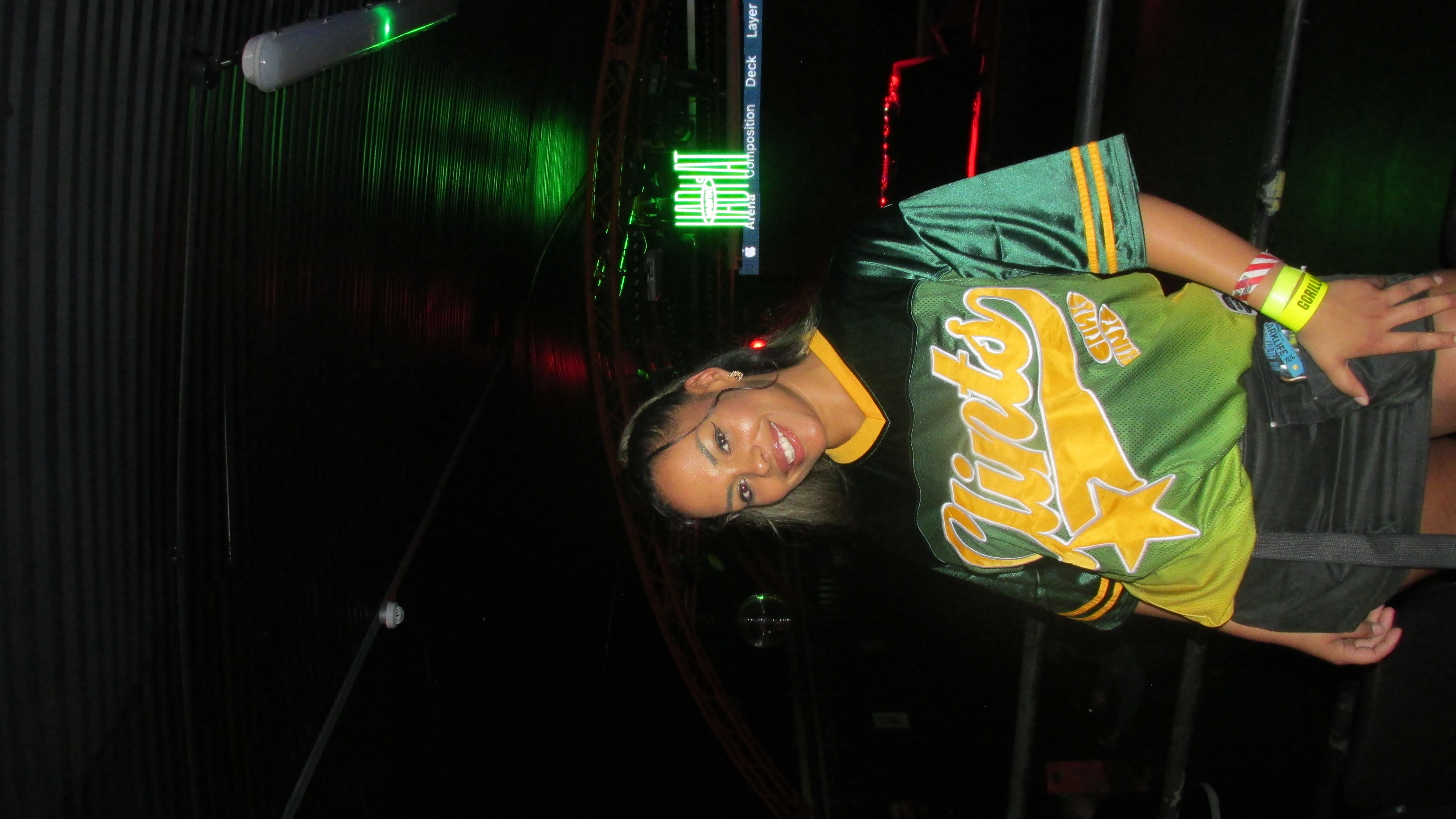 DJ Chaise