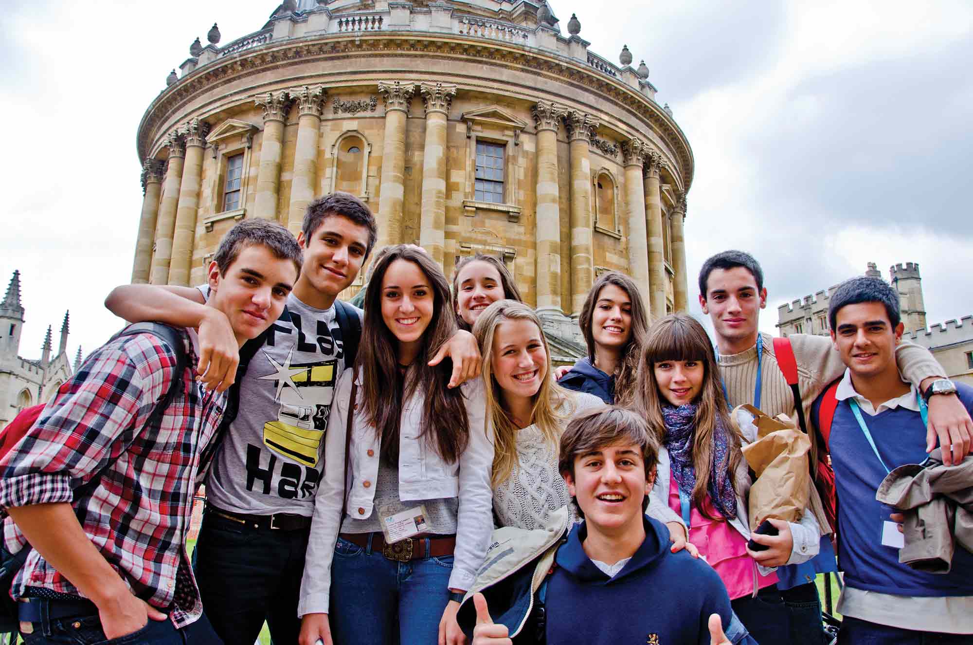 студенты на экскурсии