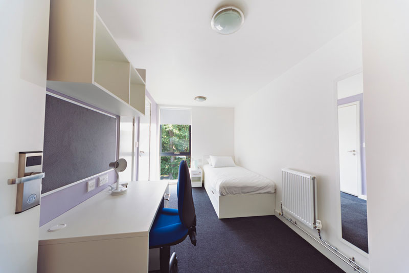 Kings Brighton bedroom 