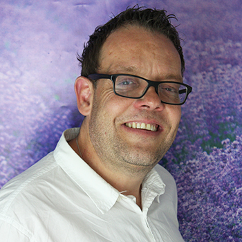 Casper Jones, Bright World