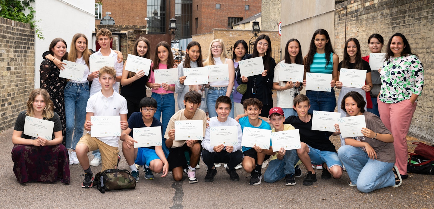 Group of MPW summer school students with certificates