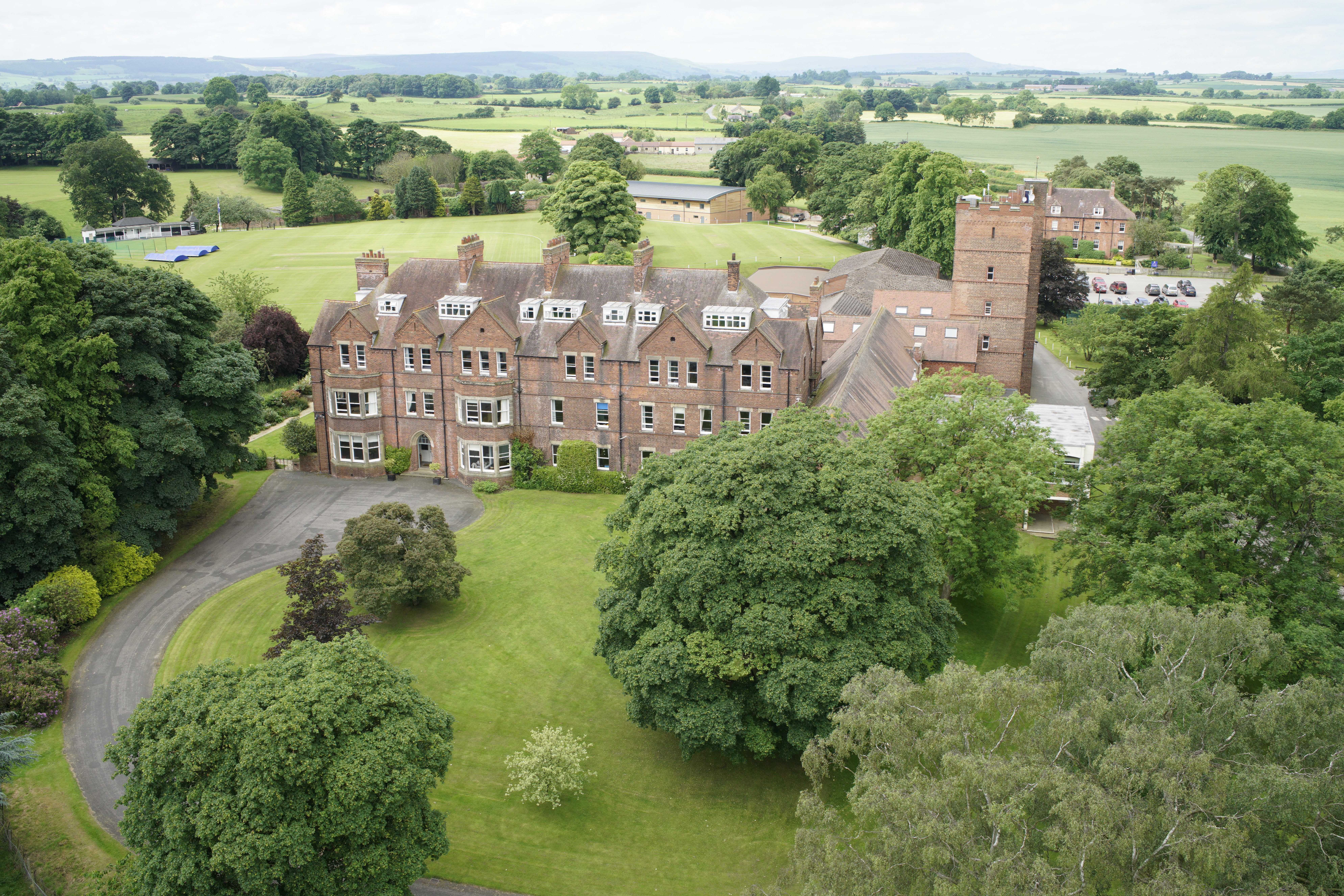 a photograph of Aysgarth School from above