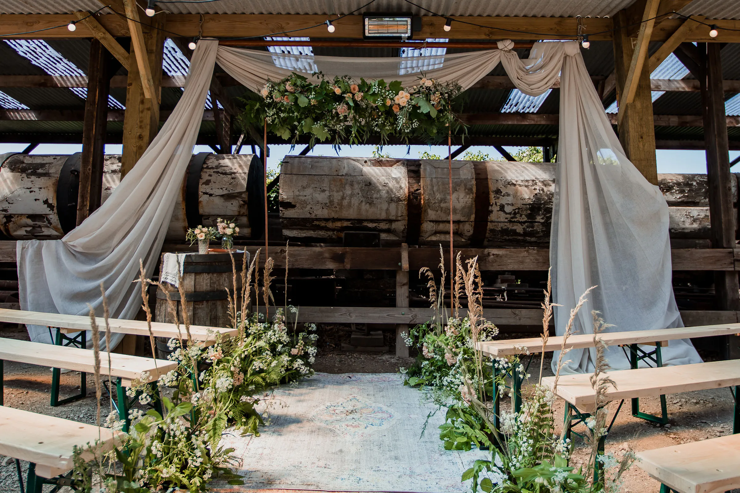 Bristol Dockyards Outside wedding ceremony
