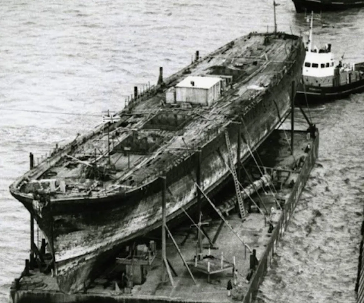 SS Great Britain returning to Bristol - image from the Bristol Dockyards archive