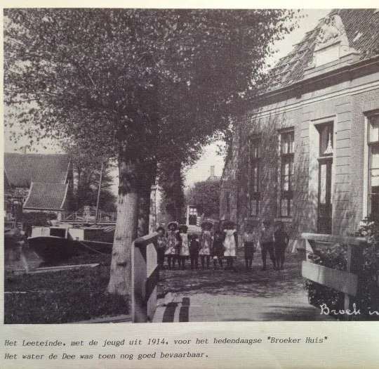 Het Broeker Huis historische gevel kinderen