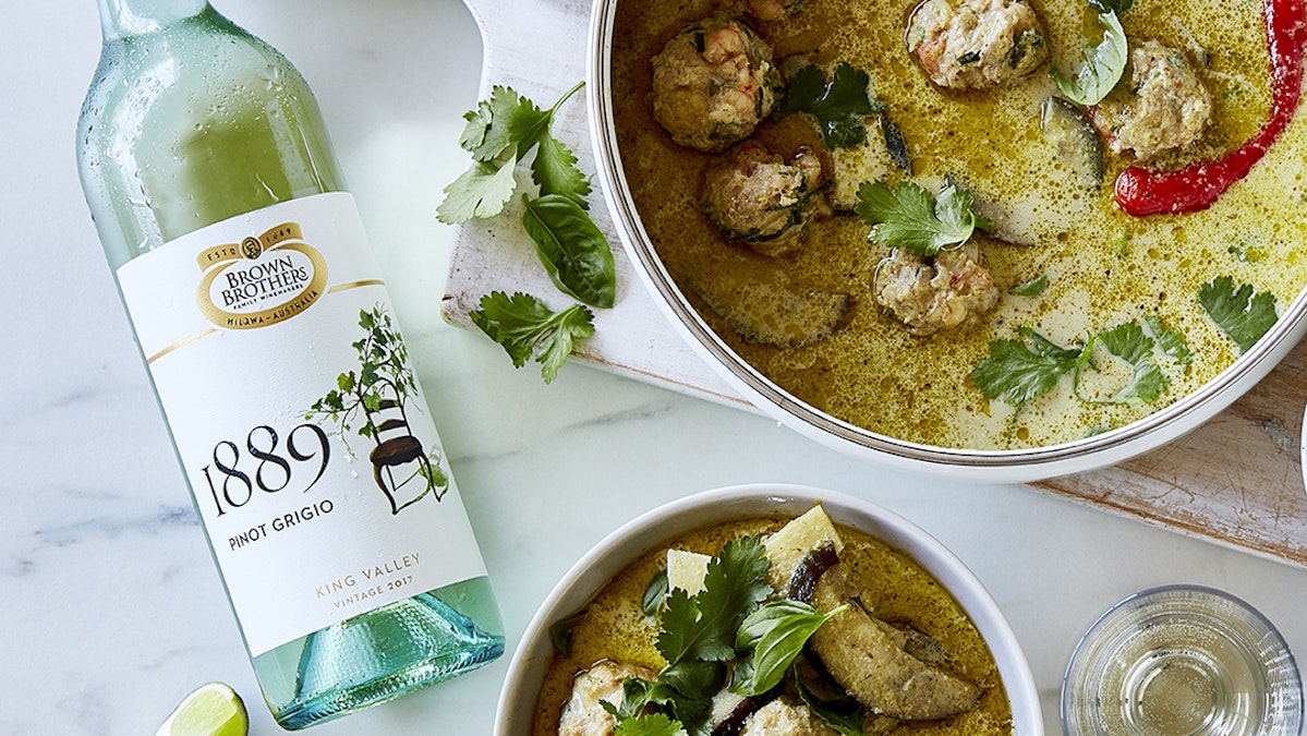 Adam Liaw’s Green Curry with Chicken and Prawn Meatballs