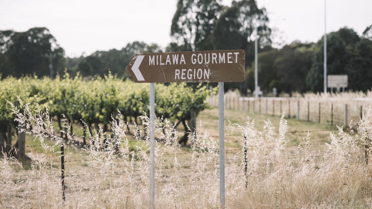 Milawa Gourmet Region road sign