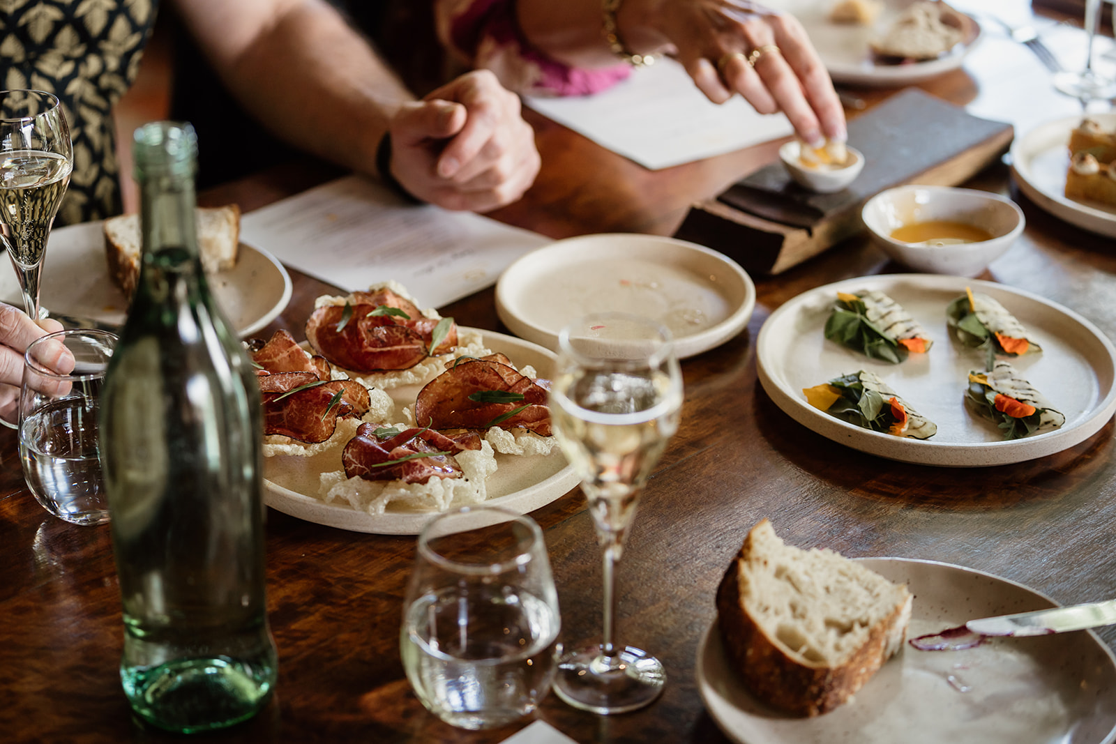 Brown Brothers Restaurant Dining 