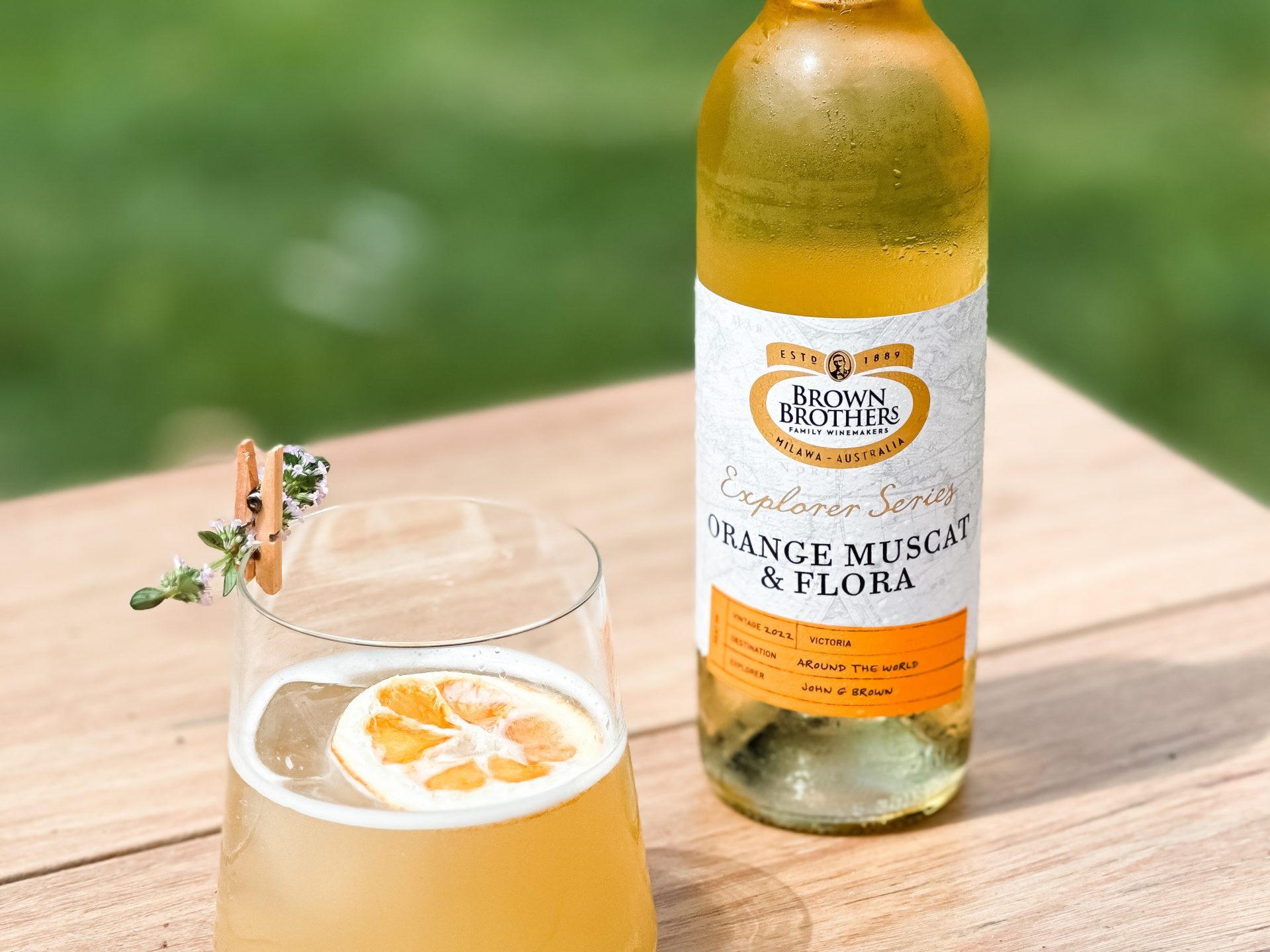 Orange Muscat & Flora 