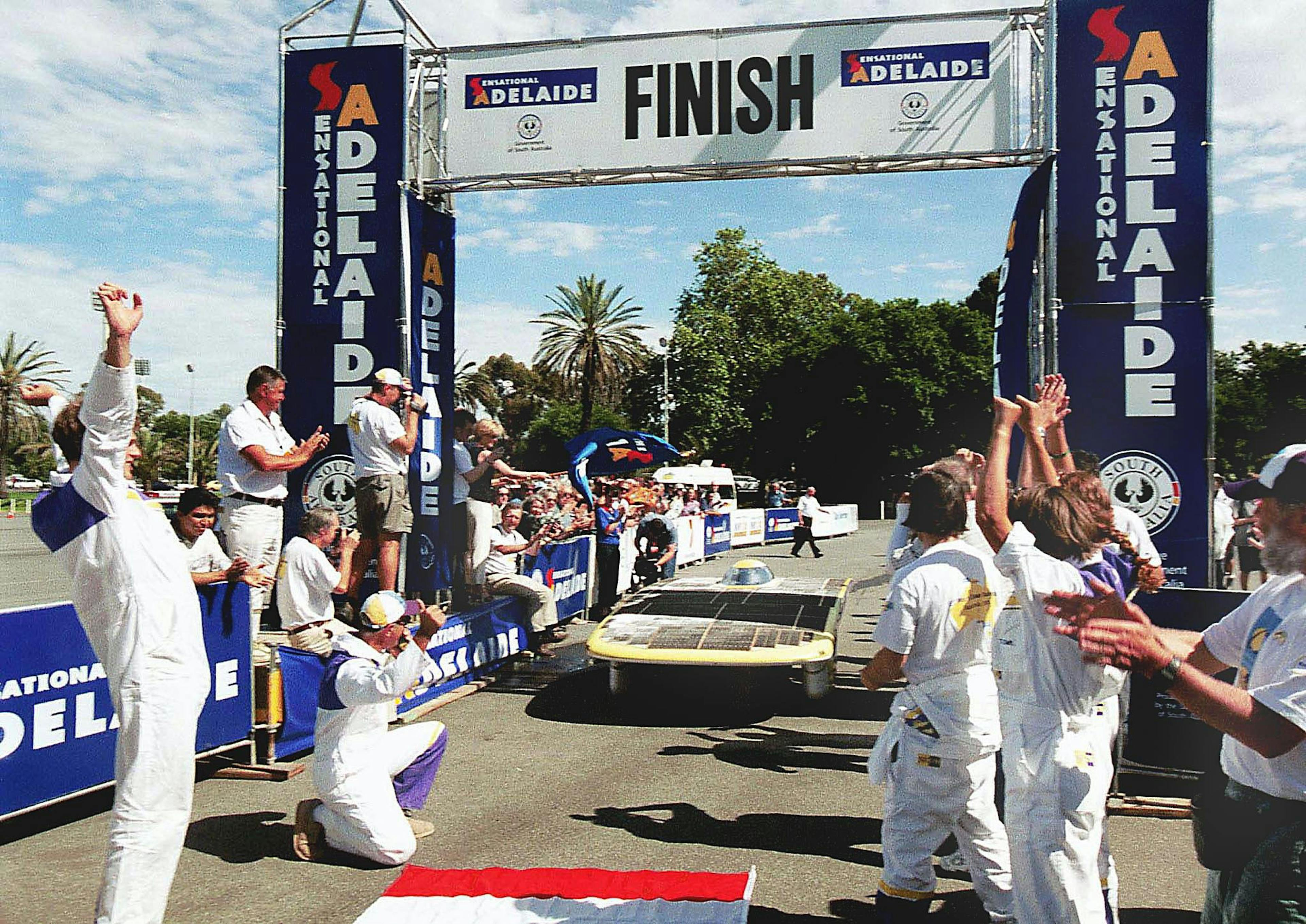 Nuna 1 on the finishline in Adelaide