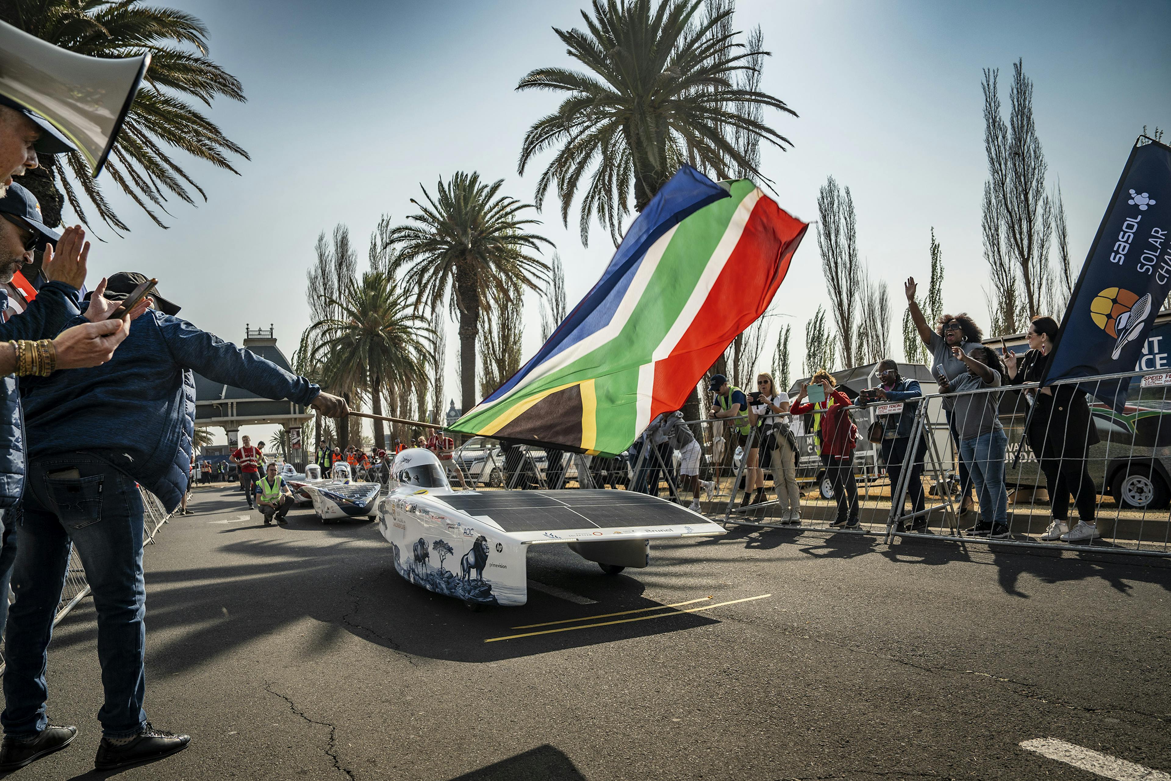 Nuna bij de start van de Sasol Solar Challenge