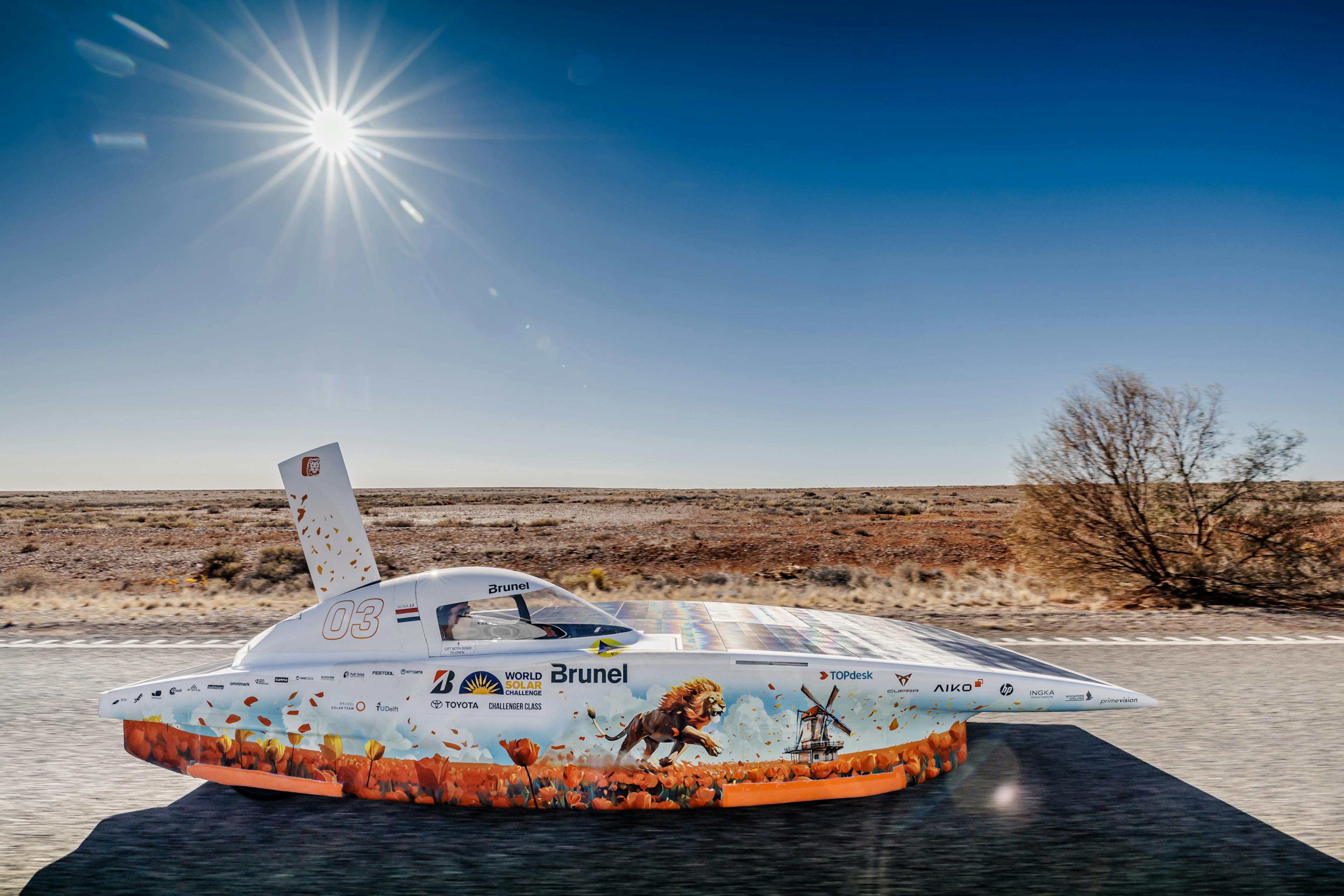 Brunel Solar Team holds on to lead after nail-biting duel