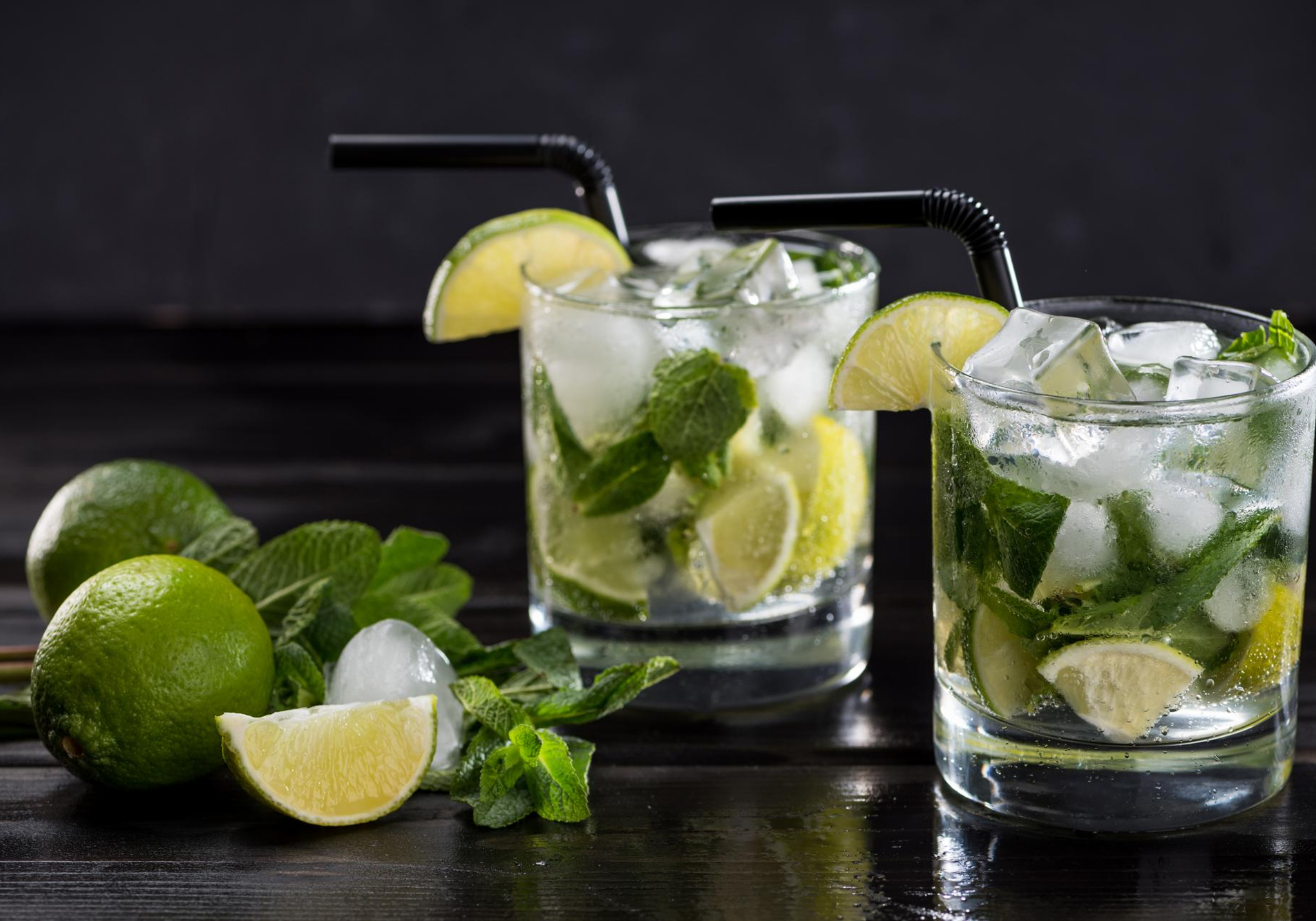Пул мохито. Пул мохито. Пул мохито. Лимонный мохито. Картинки с лаймом и мятой.