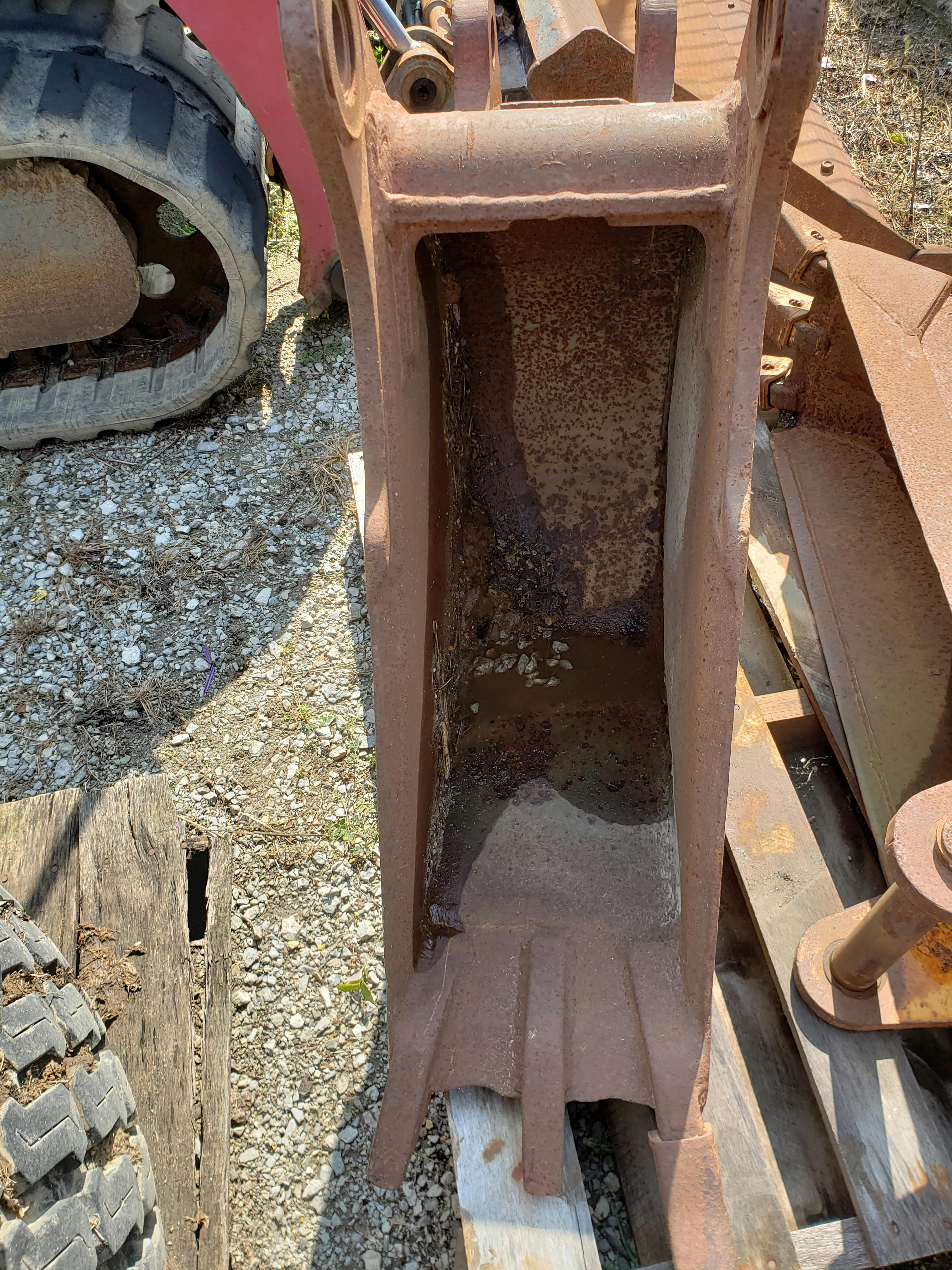 UE5111 John Deere 2653A Burris Equipment