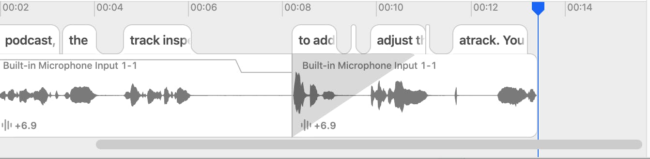 Waveform in the Timeline with a Fade In applied to the first part of the clip