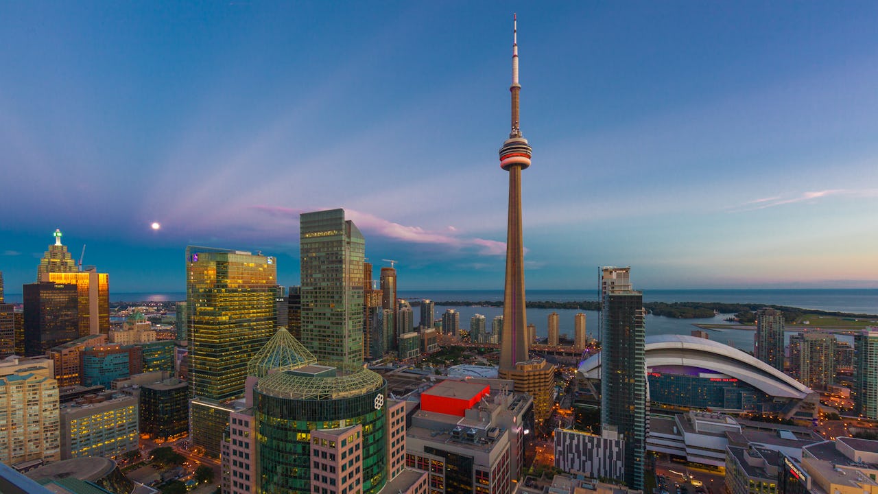 Toronto skyline in the evening with CN Tower