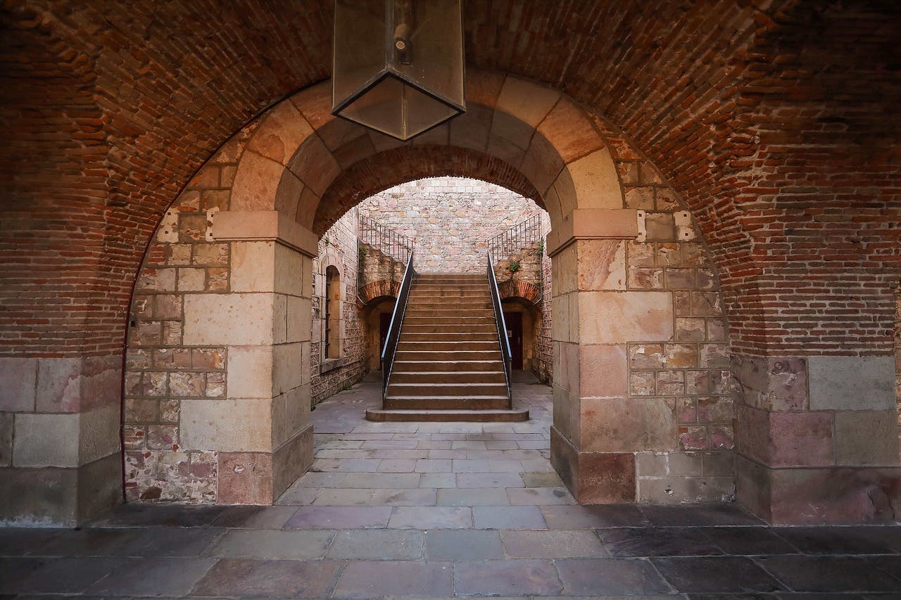 Castell de Montjuïc, a majestic castle in Barcelona, Spain, with a rich history.