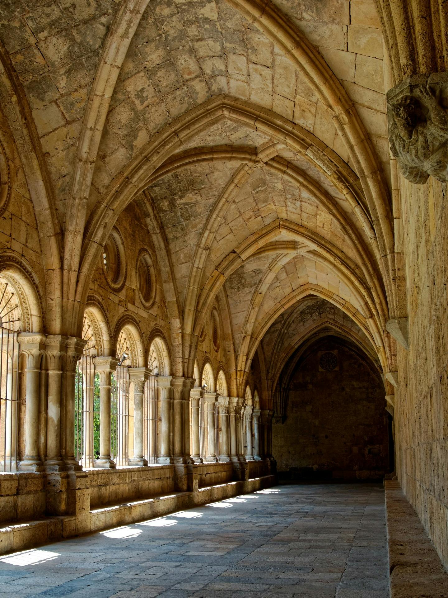 Un lieu serein, doté d'une belle architecture et d'un environnement paisible.