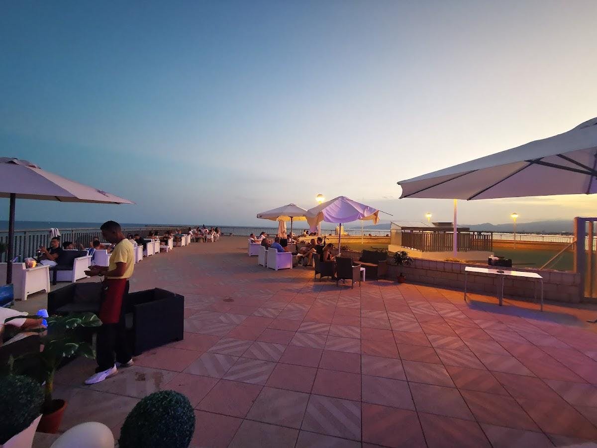 Koko Beach Club Salou: A vibrant beach club with a lively atmosphere, offering sun, sand, and entertainment.