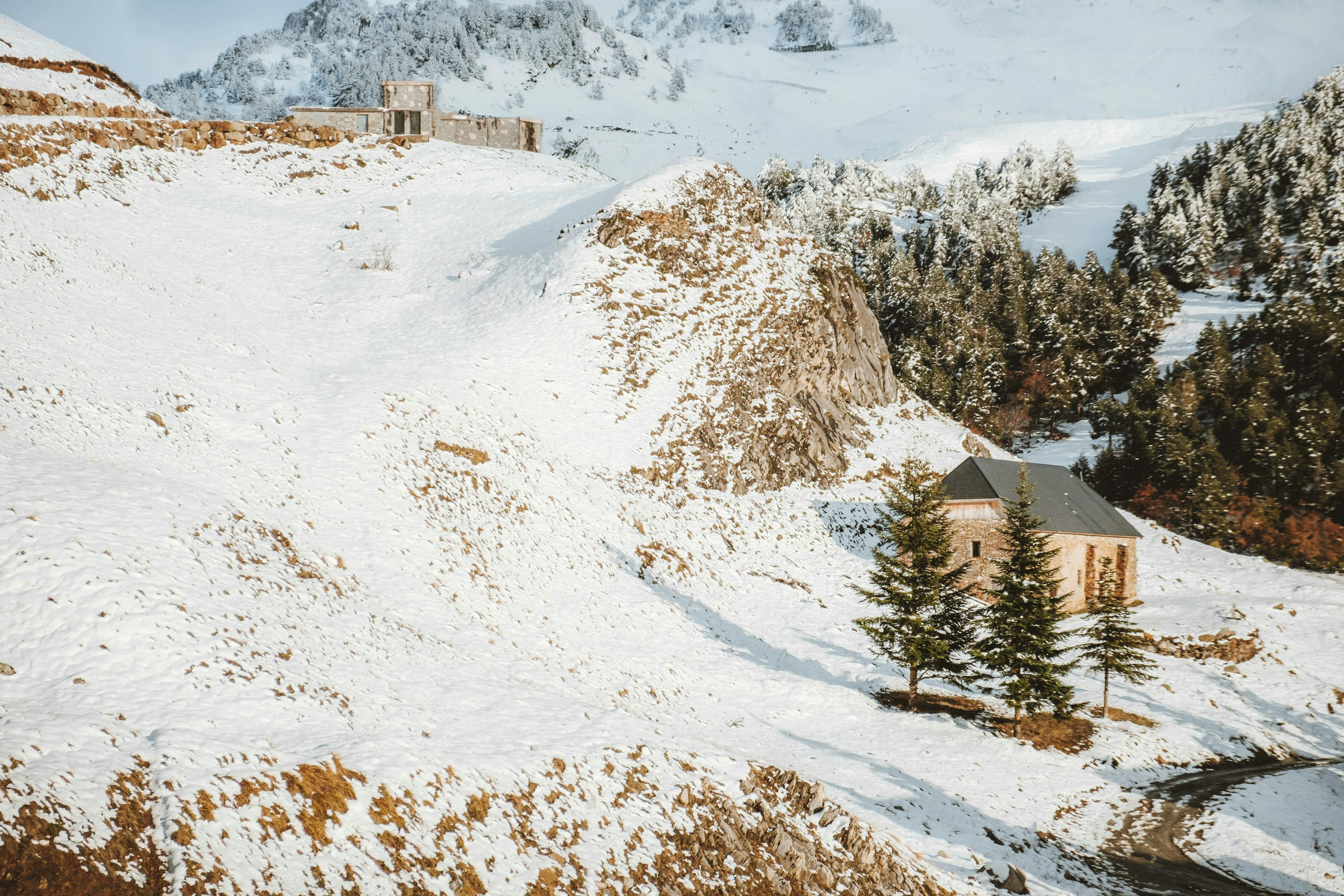 Una montaña nevada en Baqueira Beret.