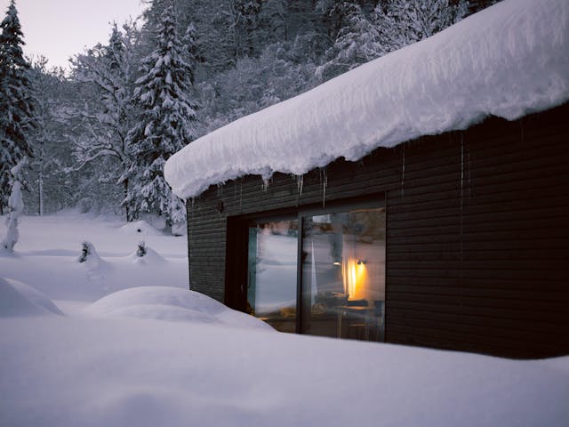 ferienhaus montafon nachhaltig cabin winter