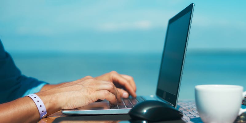 Les 5 erreurs des chercheurs d’emploi en vacances