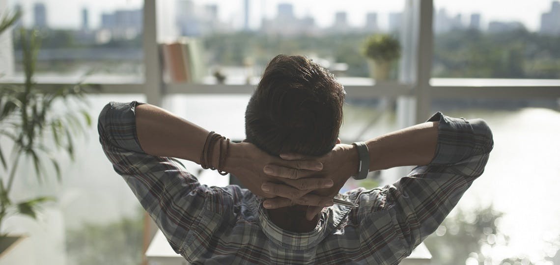 5 astuces pour lever le pied au bureau, tout en restant efficace