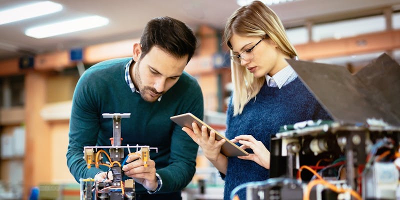 Salaires ingénieurs 2021 : les chiffres qui font regretter de ne pas être ingénieur