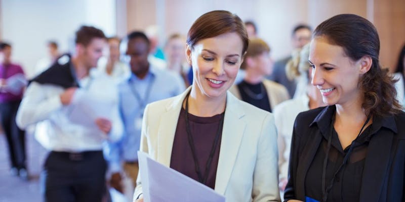 Rexel recrute pour rester au sommet