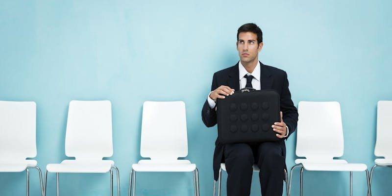 Jeunes dip : l’emploi des bac+5 déçoit mais tient bon