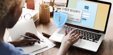 Cybersurveillance : quels sont les droits de l’employeur ?