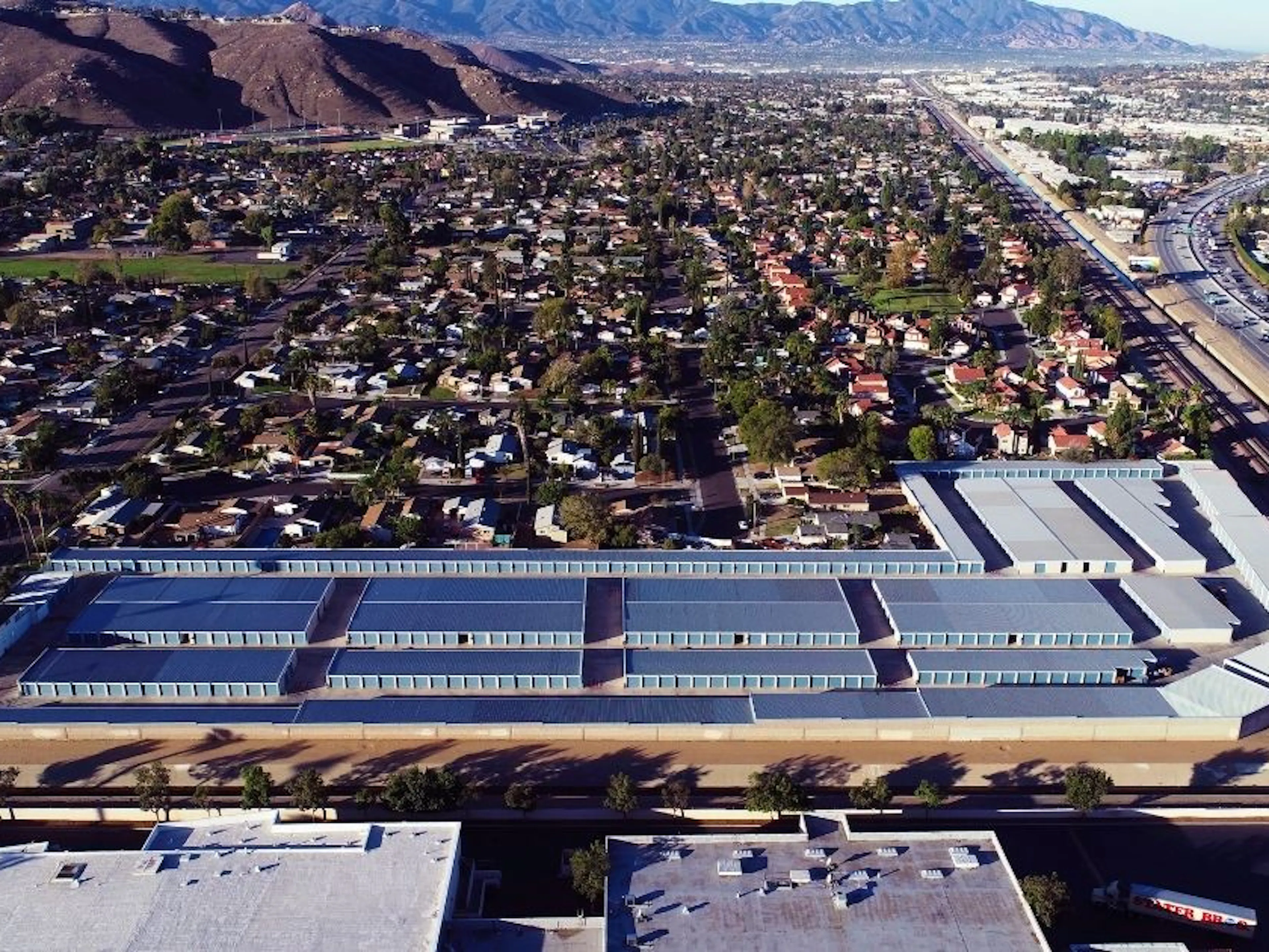 warehouses in california