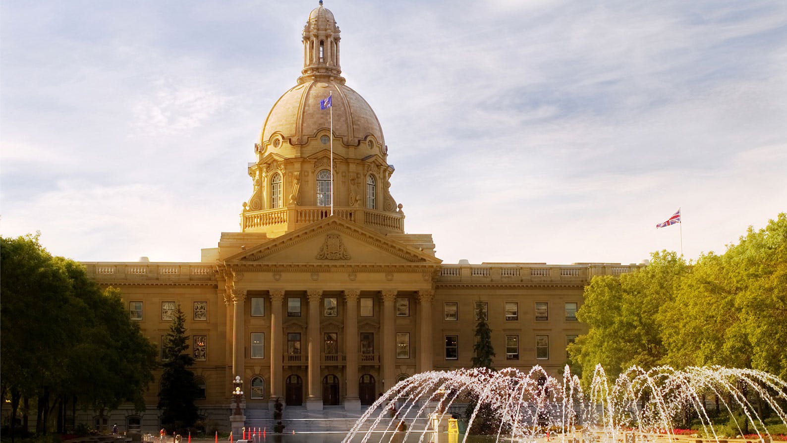 alberta-s-new-government-outlines-plan-to-deliver-on-election-promises