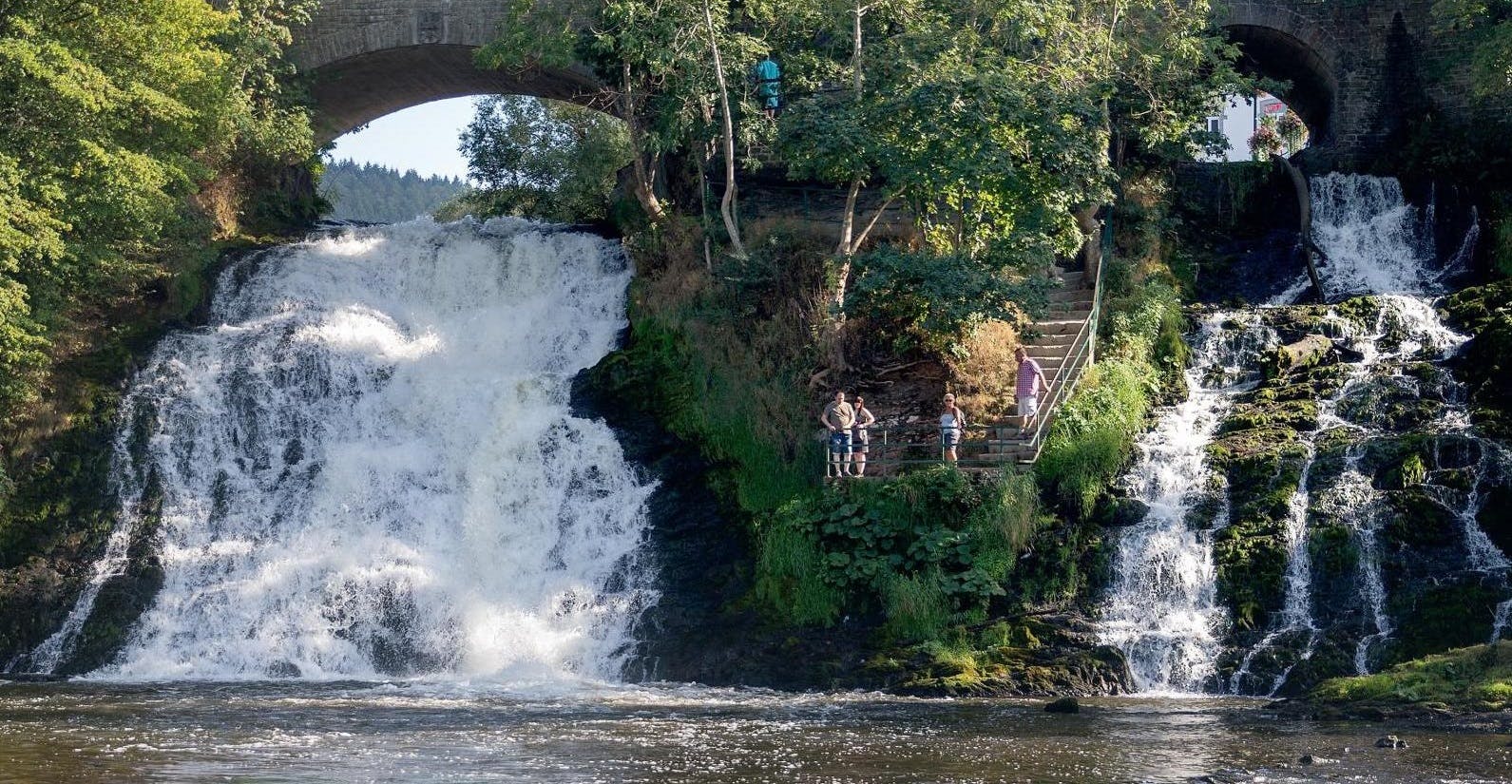 De Watervallen van Coo
